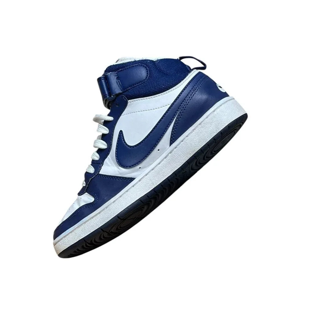 Nike Kids Dunk Mid Navy & White Sneakers Size‎ 5.5Y EU 38 Athletic Shoes
